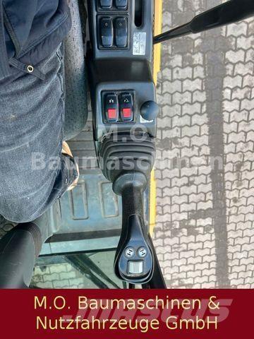 CAT MH 3022 Excavadoras de ruedas