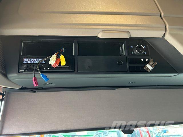 DAF XF 530 SZM 4x2 Camiones tractor