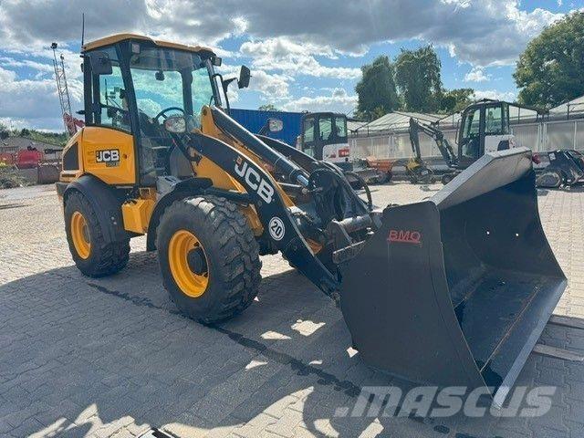 JCB 409 Cargadoras sobre ruedas