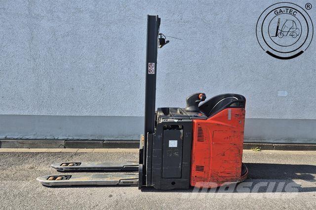 Linde D14SP-133-01 Montacargas recogepedidos de gran altura