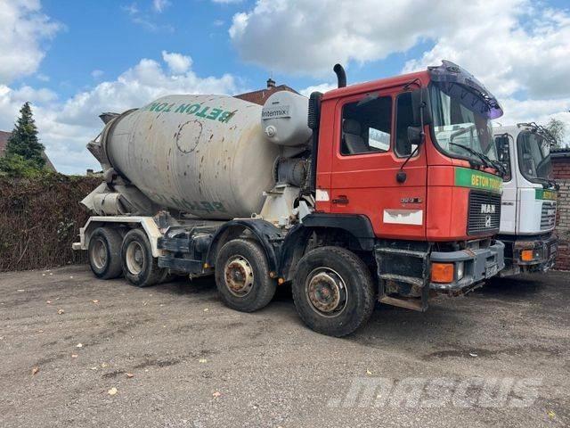 MAN 32.372 8x4 10m³ Camiones de concreto