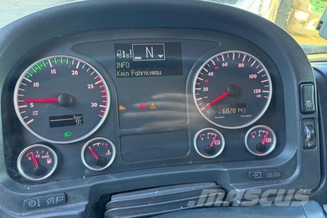 MAN TGA 26.440 6x2 Camiones de caja de lona