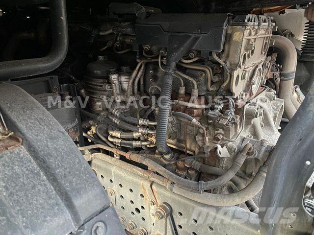 Mercedes-Benz 2542 Camiones con chasís y cabina