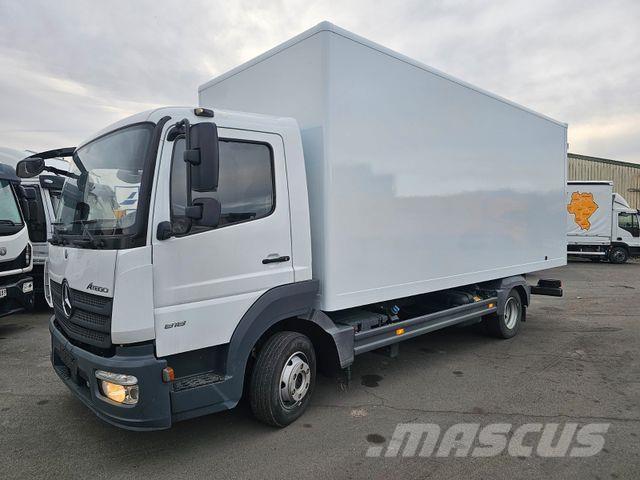 Mercedes-Benz 818 Vehículos de caha cerrada