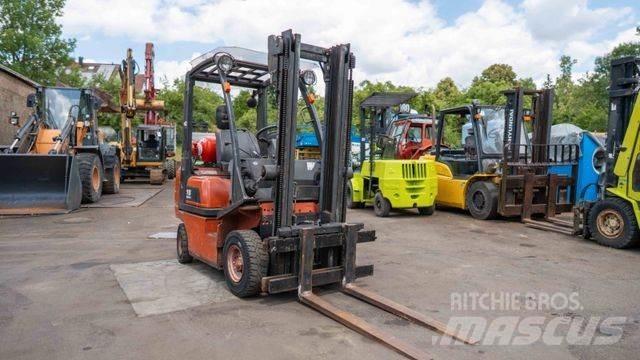 Nissan 18 Camiones LPG