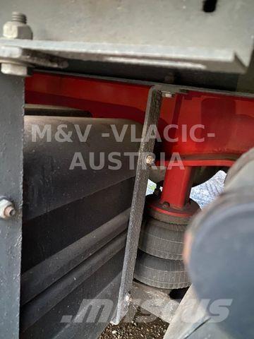 Schwarzmüller Mega Semirremolques de caja de lona