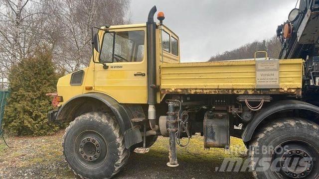 Unimog 2150 Otros