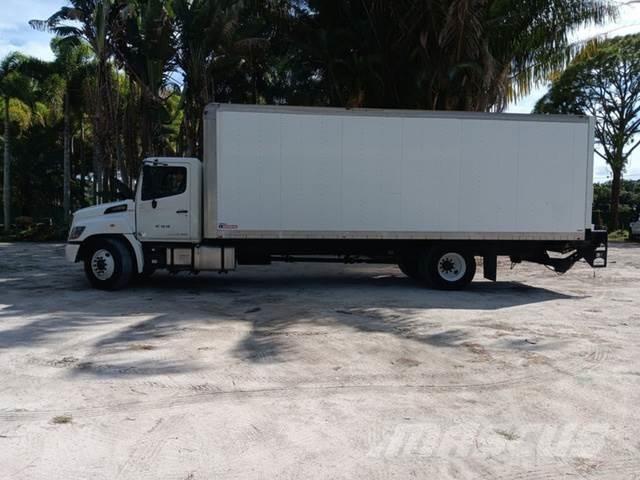 Hino 268 Box Truck Otros