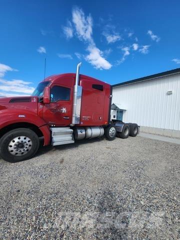 Kenworth T880 Otros