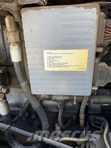 Kenworth W900L Otros