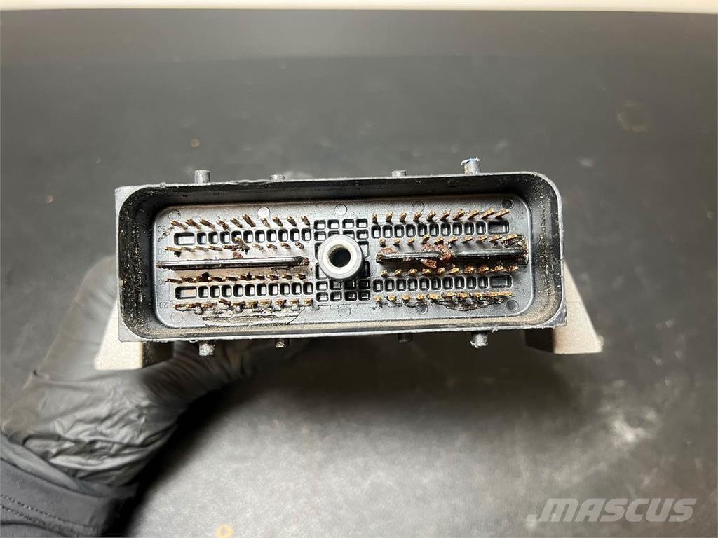 Allison  Componentes electrónicos