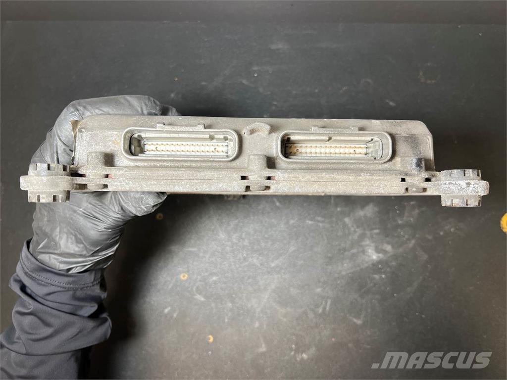 Allison  Componentes electrónicos