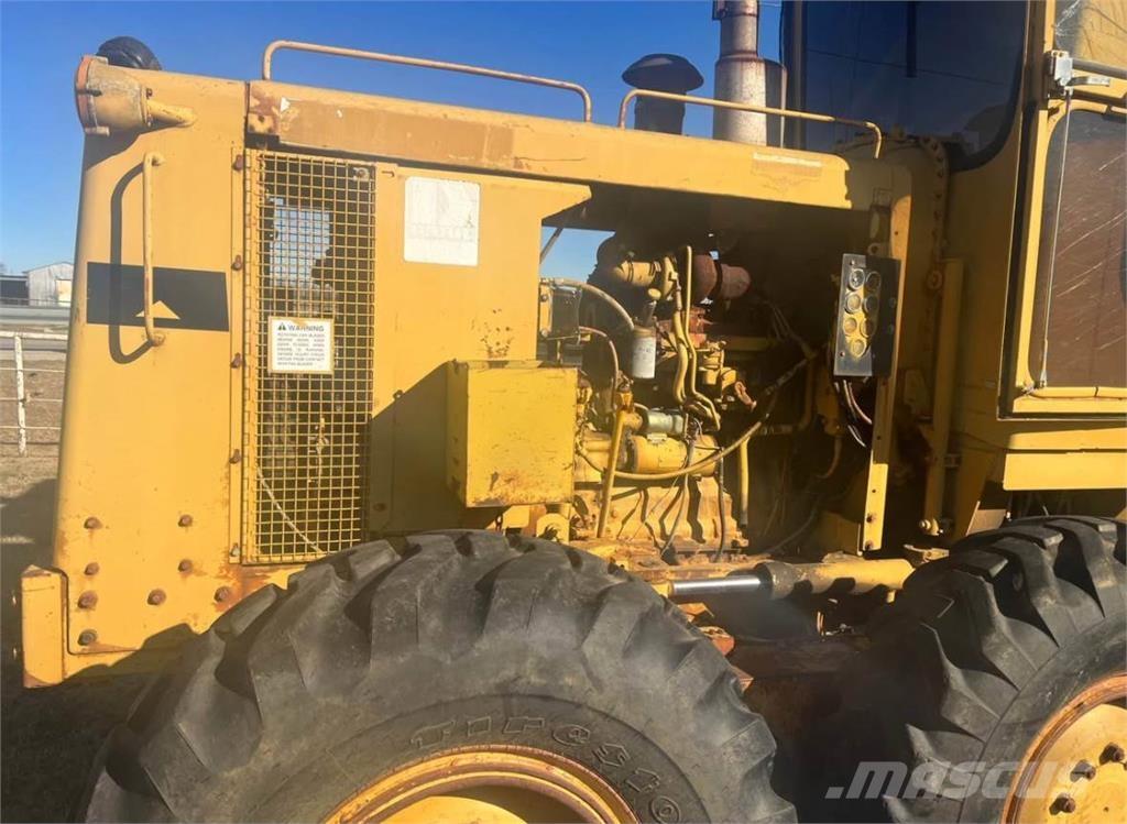 CAT 130G Niveladoras