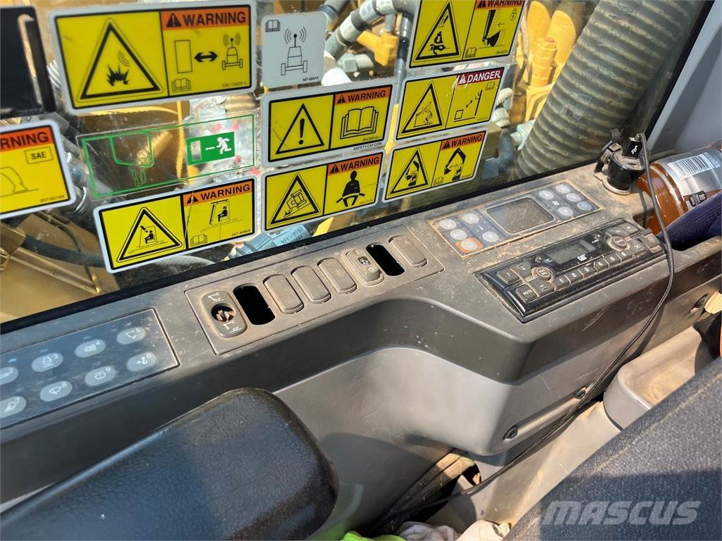 CAT 313FL Excavadoras sobre orugas