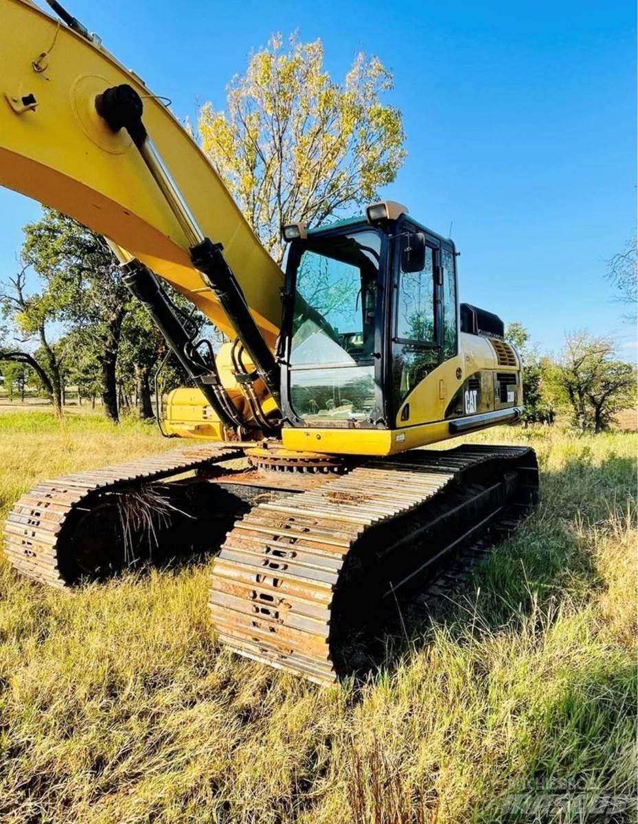 CAT 330DL Excavadoras sobre orugas