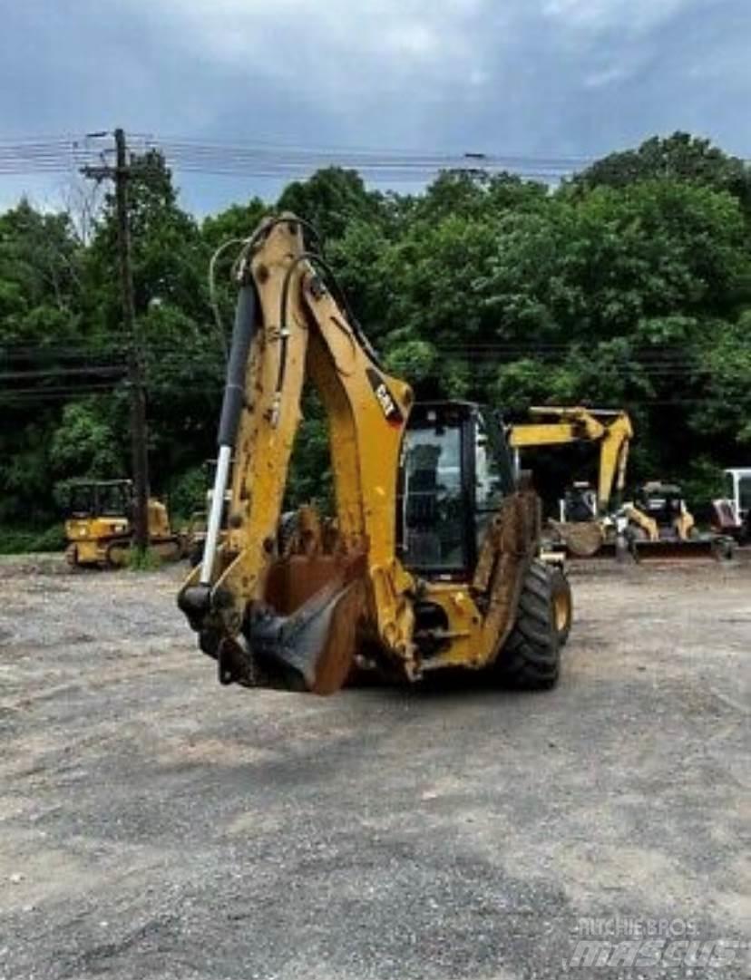 CAT 450F Retrocargadoras