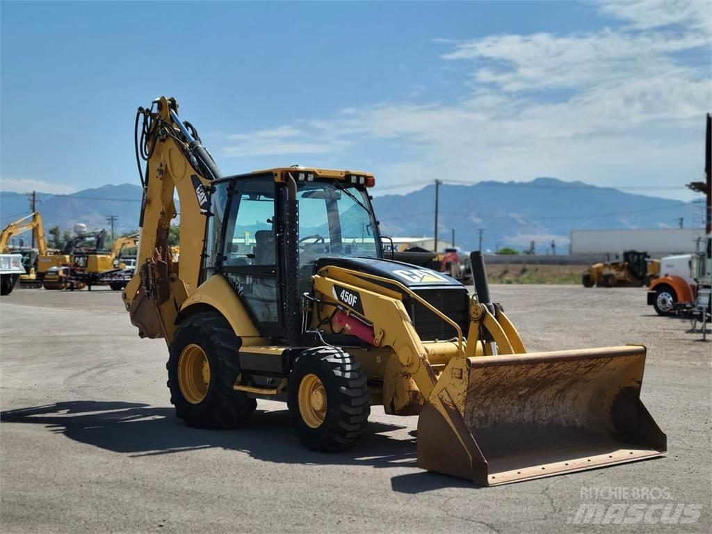 CAT 450F Retrocargadoras