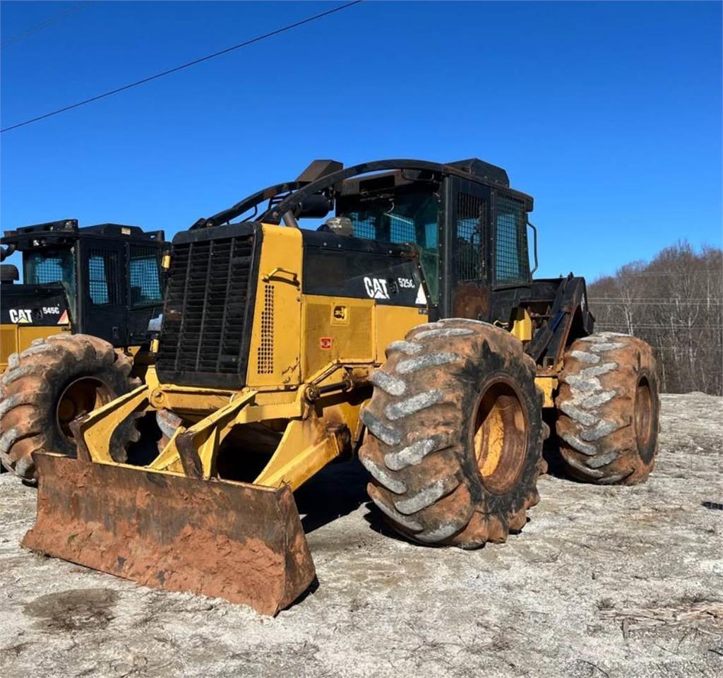 CAT 525C Arrastradoras de troncos