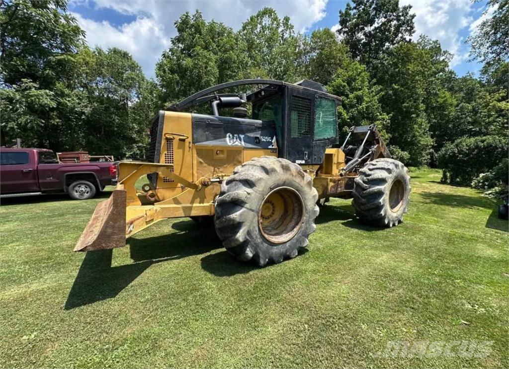 CAT 525C Arrastradoras de troncos