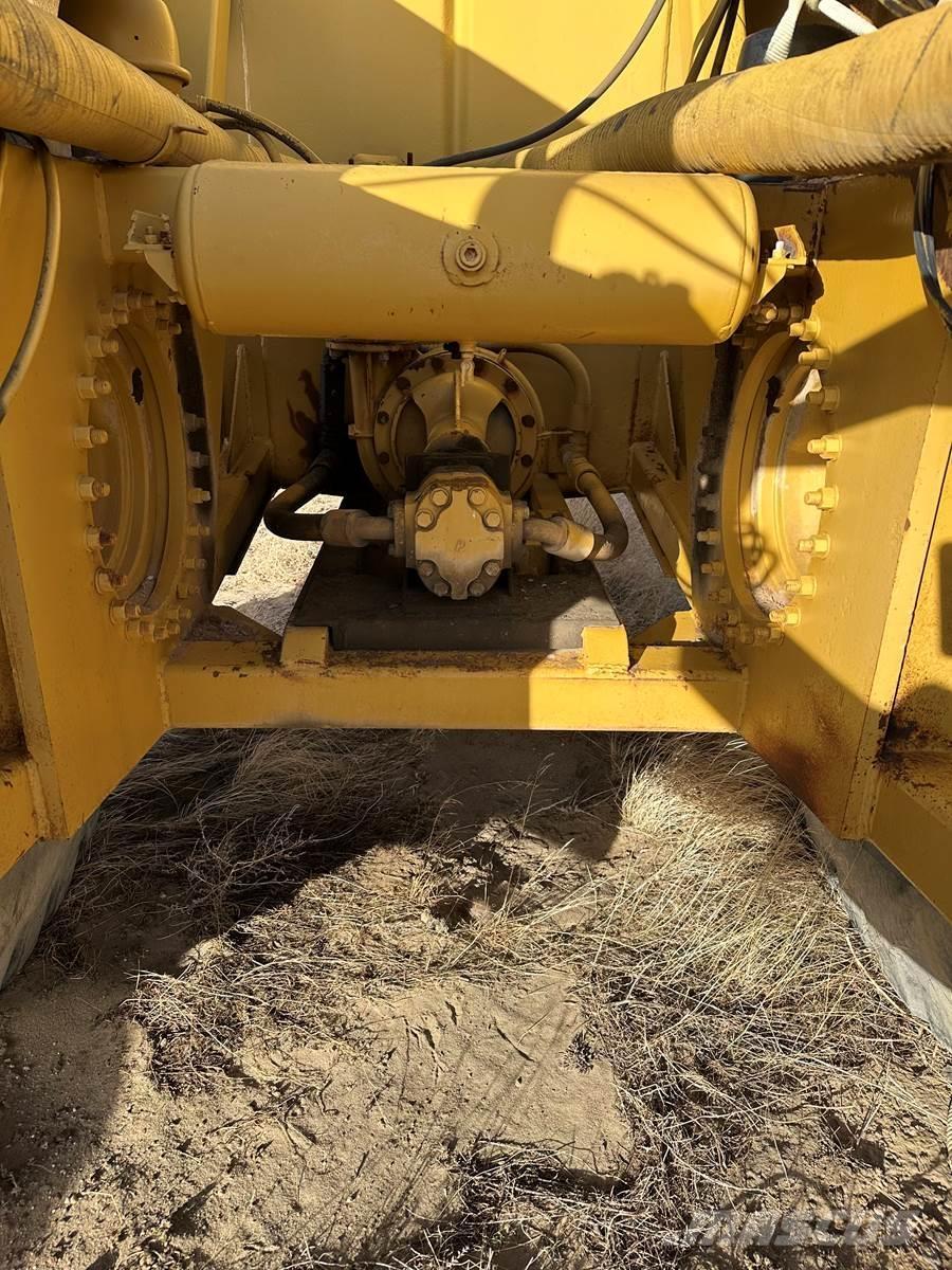 CAT 621B Camiones cisterna