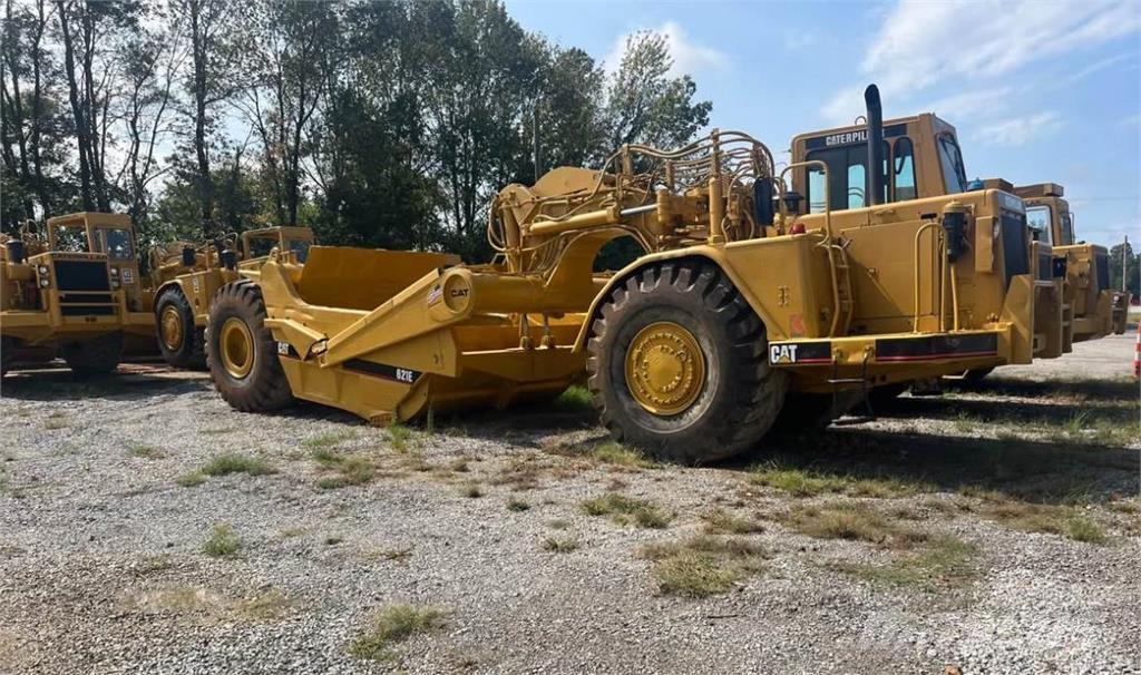 CAT 621E Raspadoras