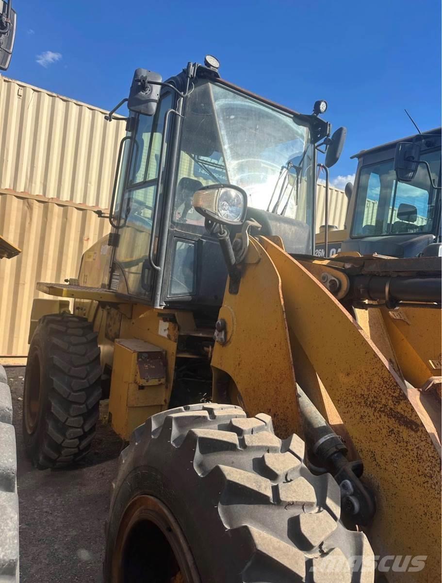 CAT 910M Cargadoras sobre ruedas