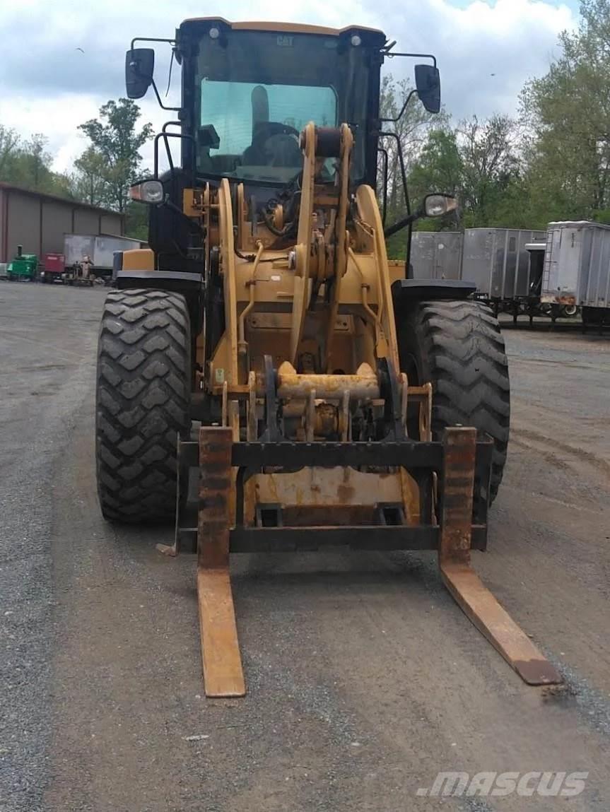 CAT 926M Cargadoras sobre ruedas