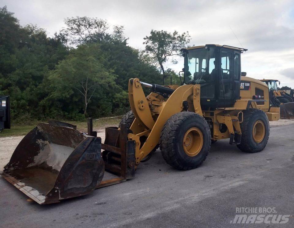 CAT 930M Cargadoras sobre ruedas