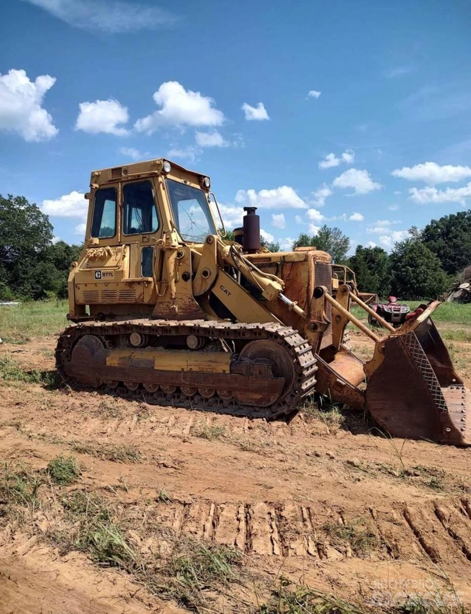 CAT 977L Buldozer sobre oruga