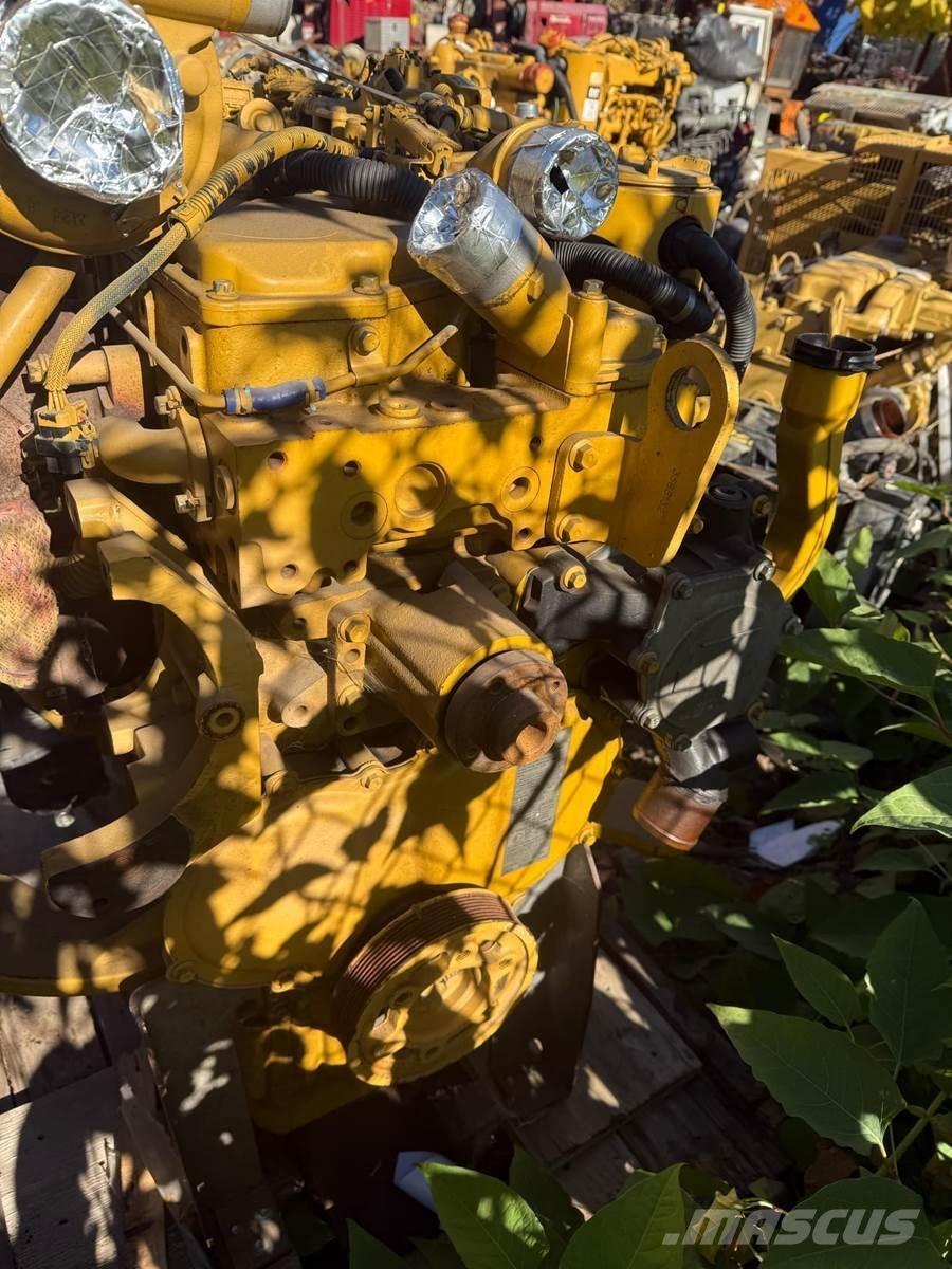 CAT C4.4 Motores