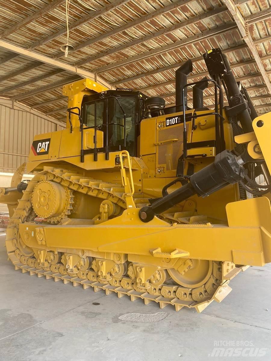 CAT D10T2 Buldozer sobre oruga