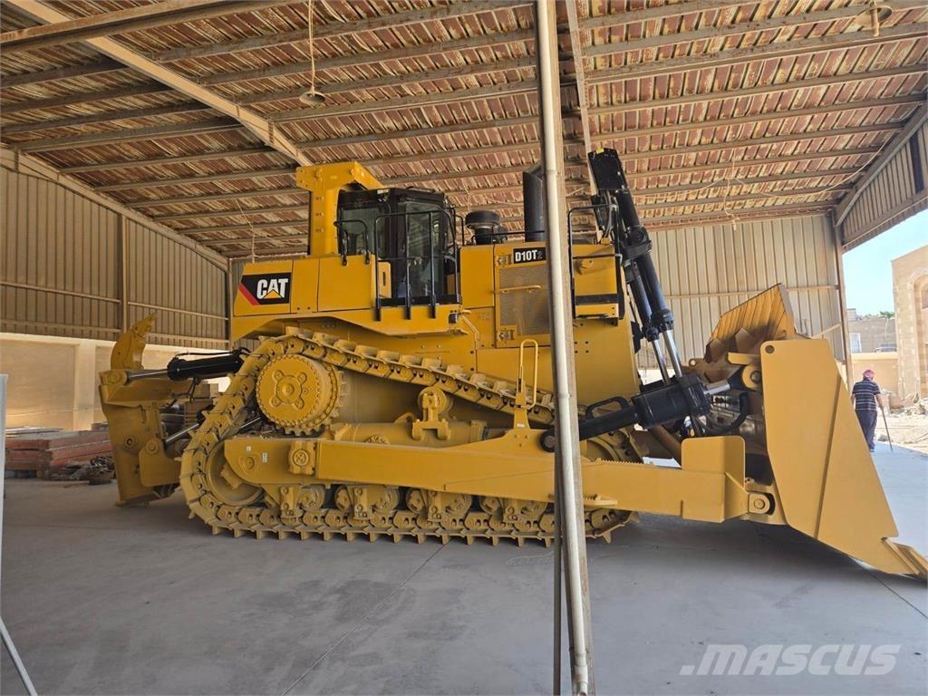 CAT D10T2 Buldozer sobre oruga