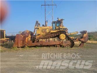 CAT D11N Buldozer sobre oruga