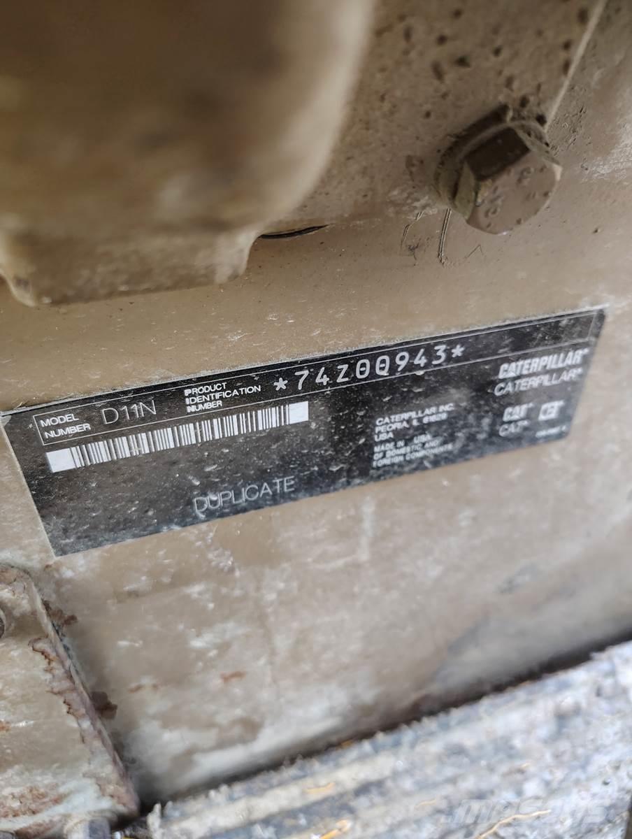 CAT D11N Buldozer sobre oruga