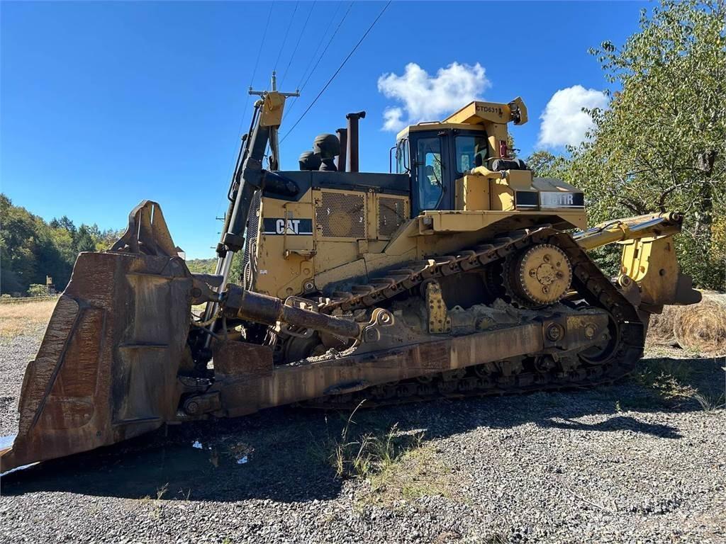 CAT D11R Buldozer sobre oruga