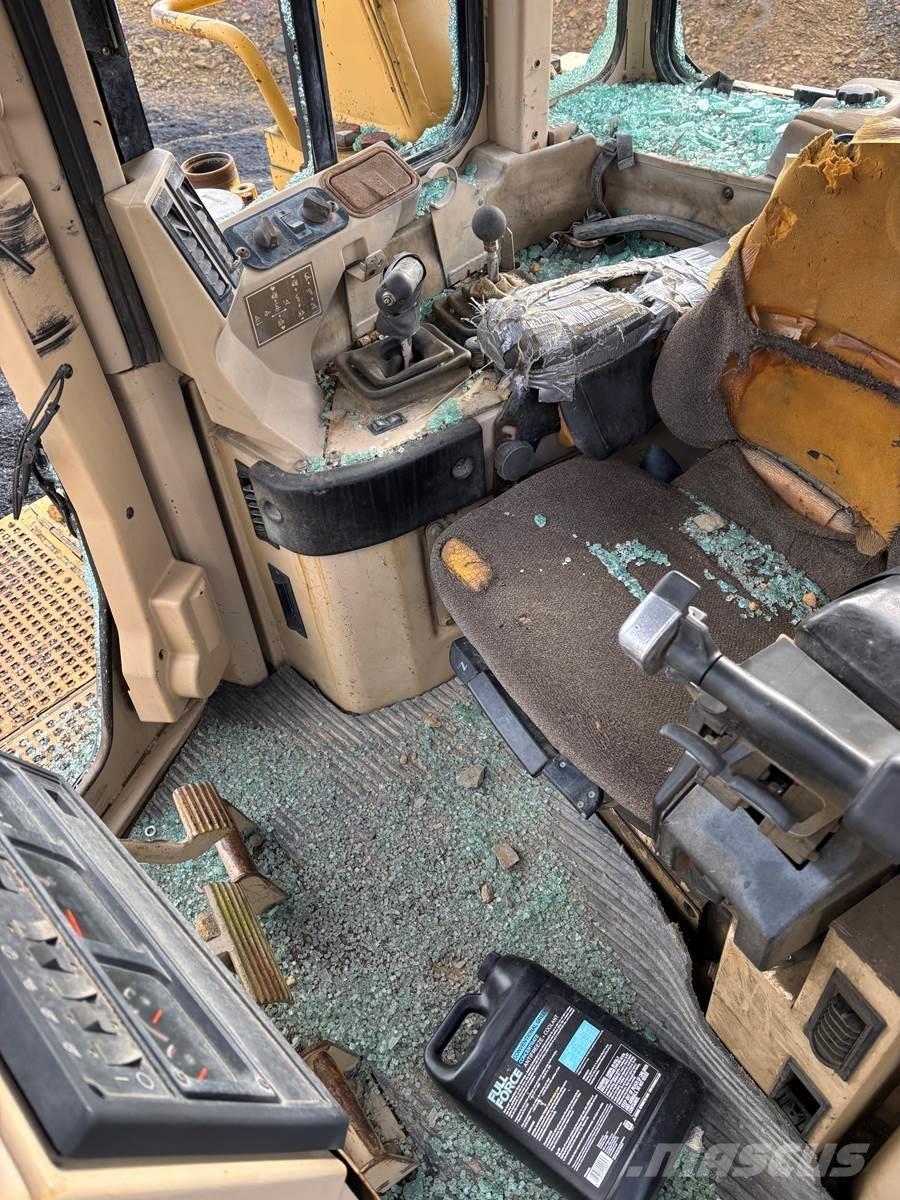 CAT D11R Buldozer sobre oruga