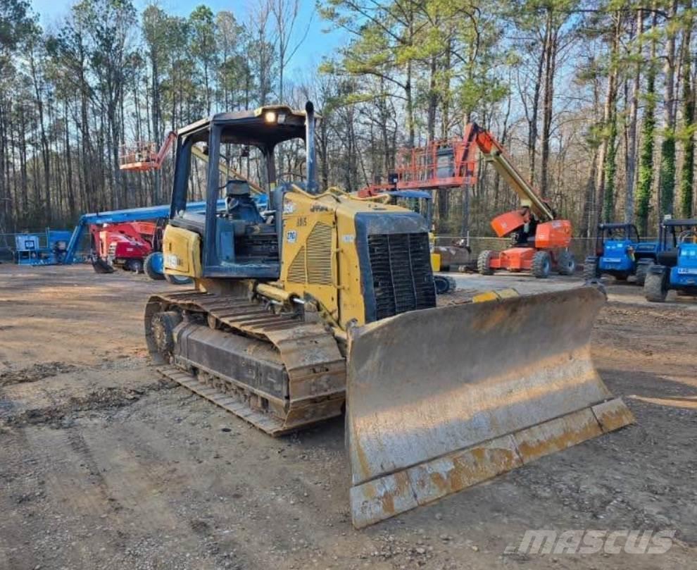 CAT D5K XL Buldozer sobre oruga