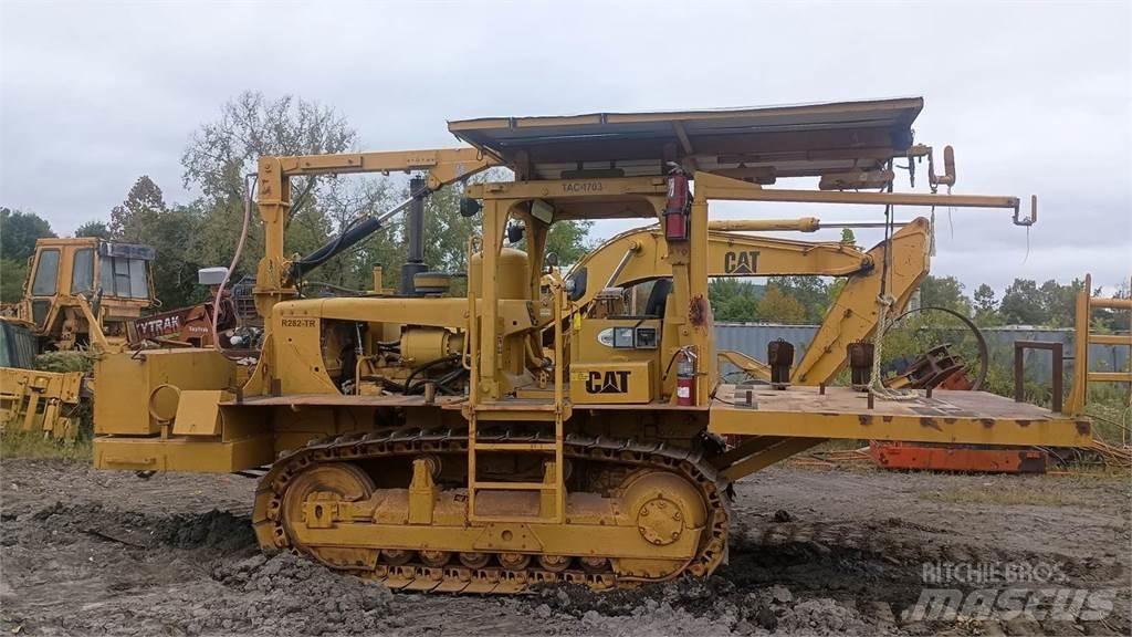 CAT D6D Buldozer sobre oruga