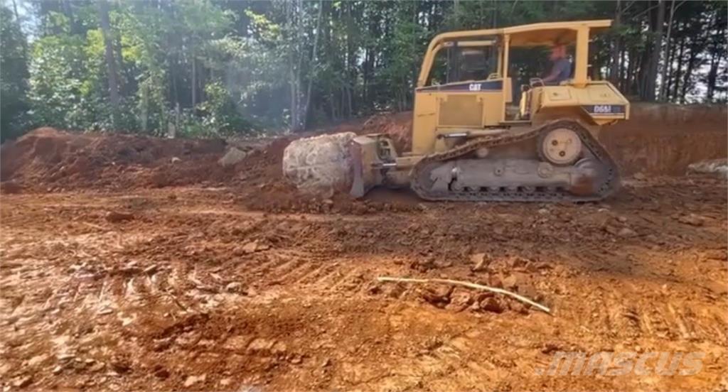CAT D6M XL Buldozer sobre oruga