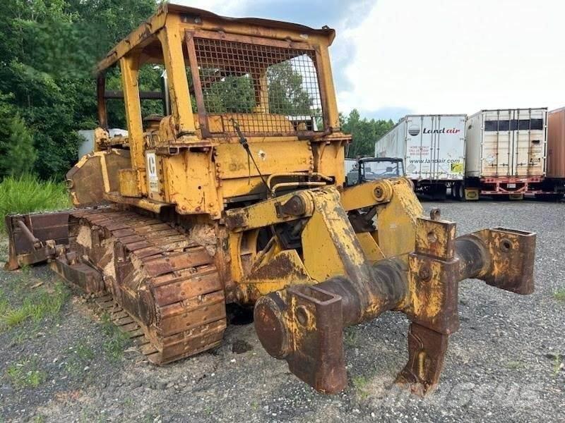 CAT D7F Buldozer sobre oruga