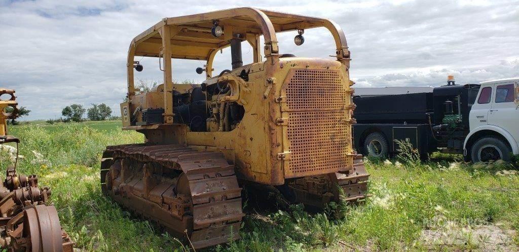 CAT D8H Buldozer sobre oruga