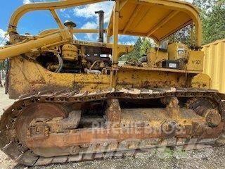 CAT D8H Buldozer sobre oruga