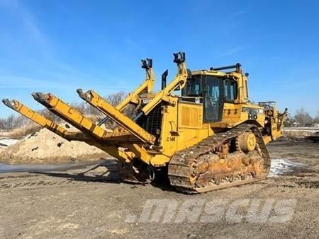 CAT D8R Buldozer sobre oruga