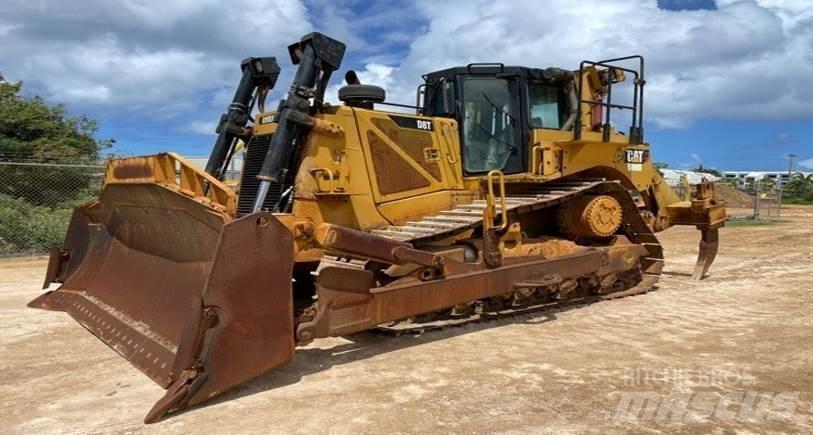 CAT D8T Buldozer sobre oruga