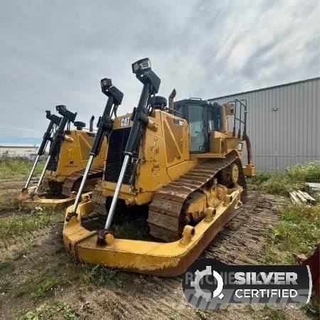 CAT D8T Buldozer sobre oruga