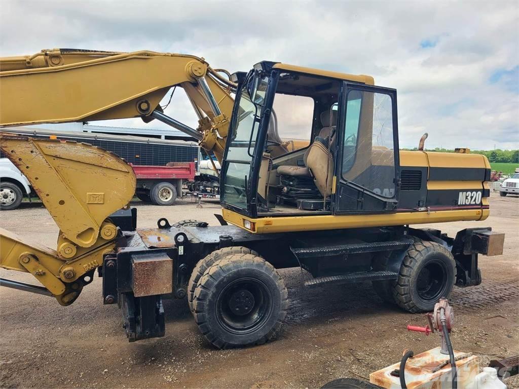 CAT M320 Excavadoras de ruedas