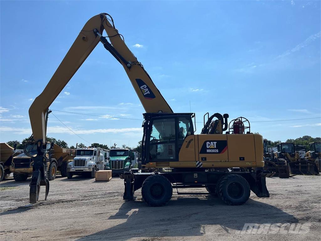 CAT MH3026 Excavadoras de demolición
