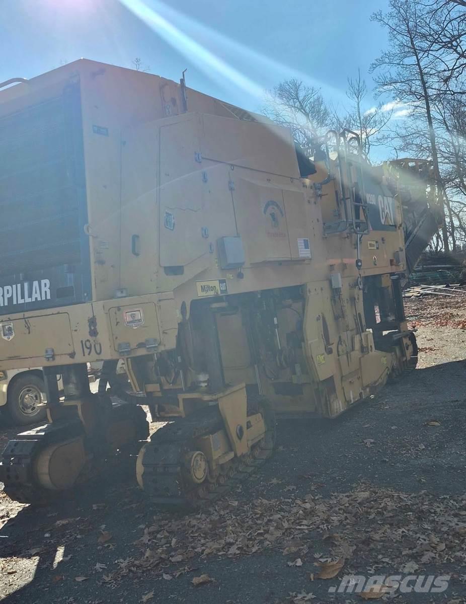 CAT PM200 Fresadoras de asfalto