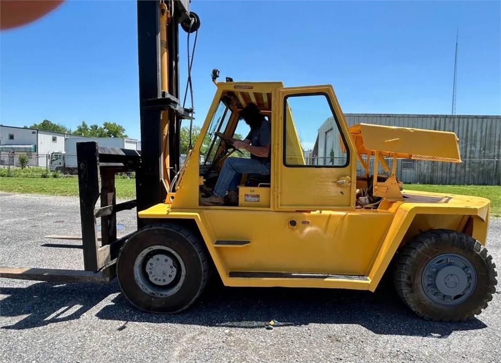 CAT V300 Montacargas - otros