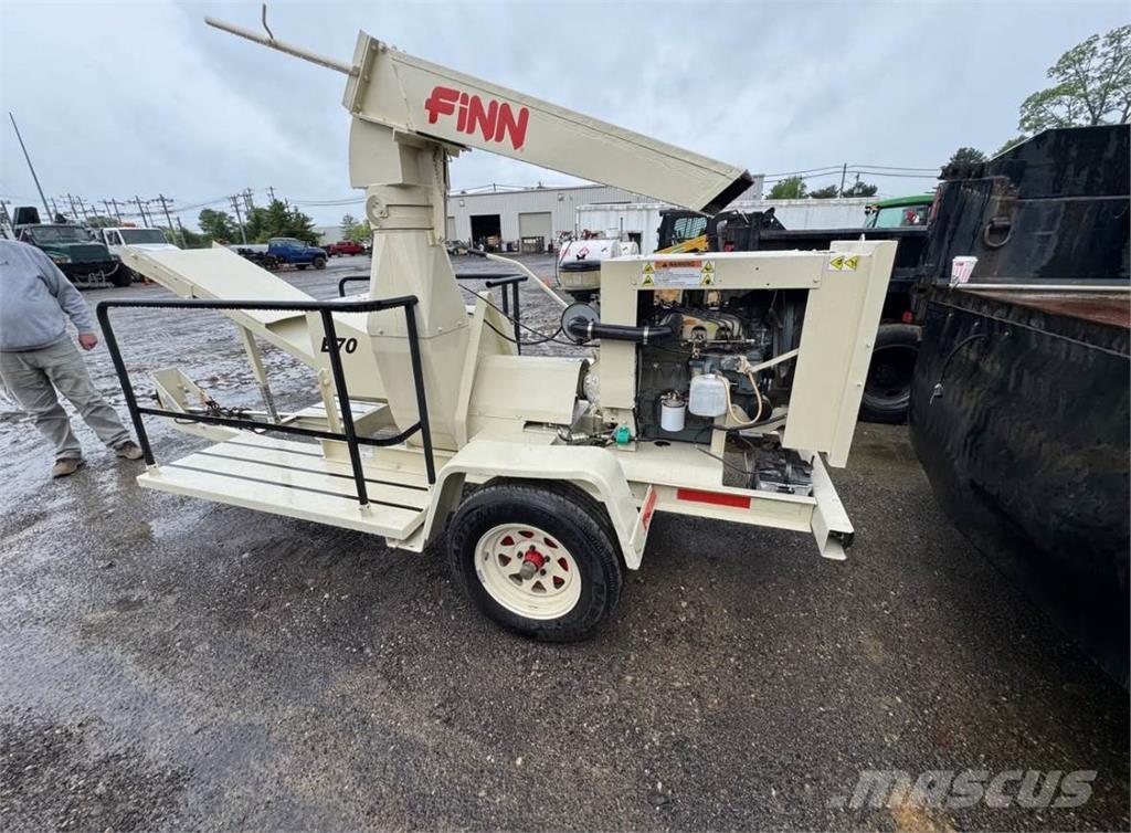 Finn B70T Tolvas receptoras, sopladoras y elevadoras